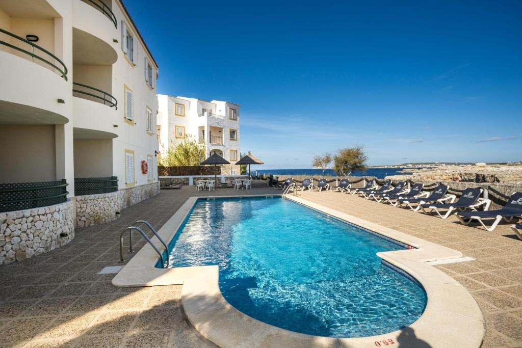 Apartamentos Sol Ponent